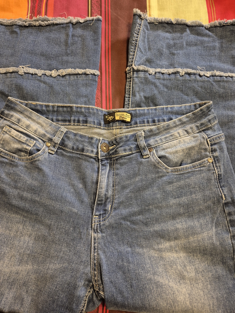 Suzanne Betro Denim Jeans in Faded Blue